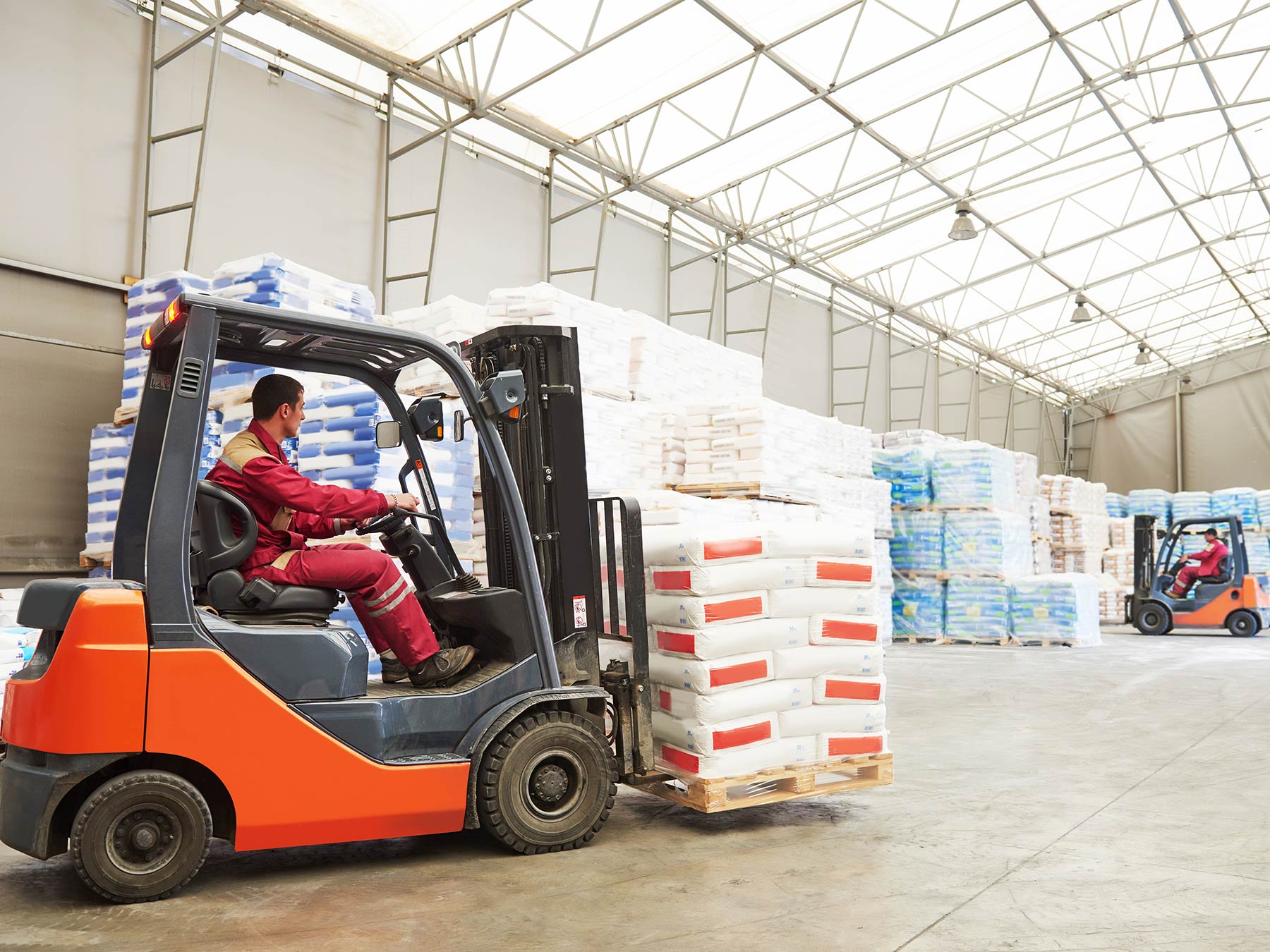 FORKLIFT 